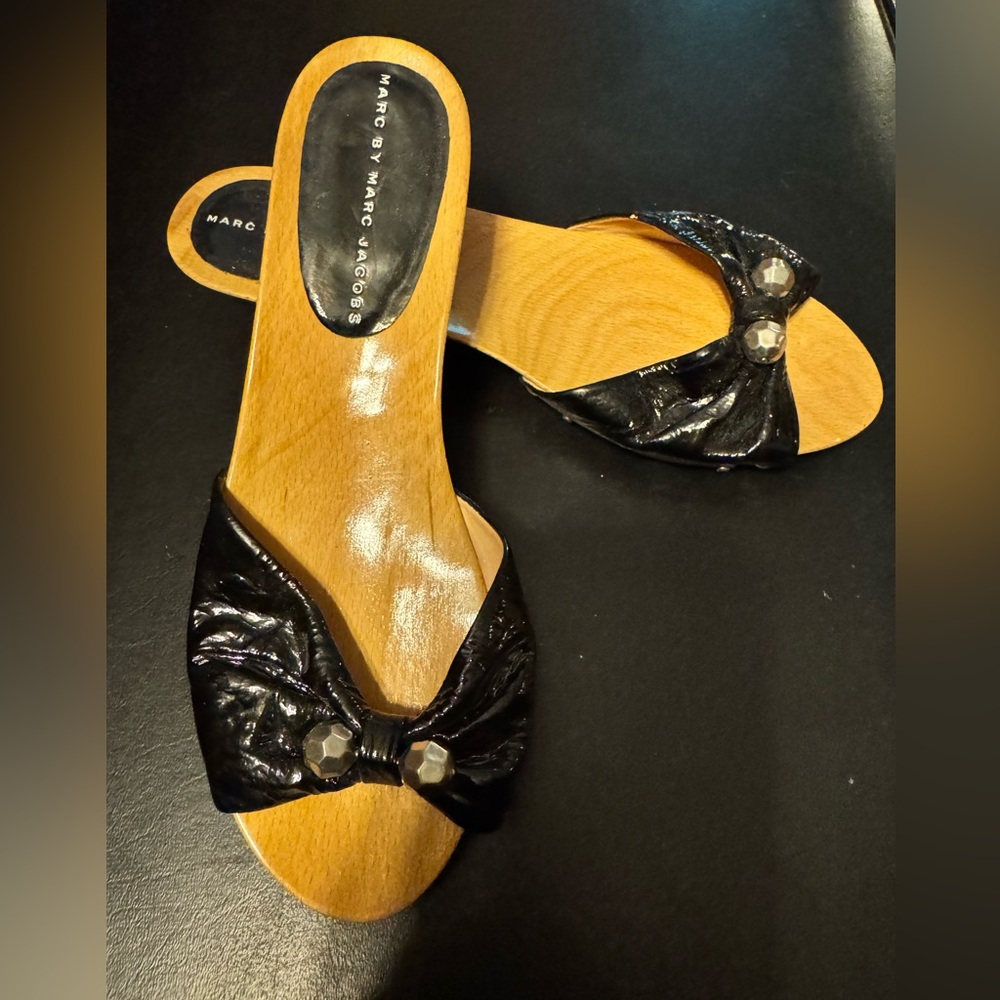 Marc by Marc Jacobs Sz 37 Patent Slide Wooden Wedge Y2K